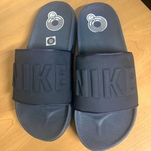 Black Nike Slides